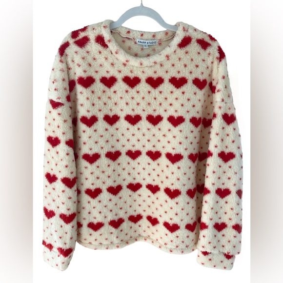 Heart Pattern Cozy Top - Red and Cream - Picture 2 of 4